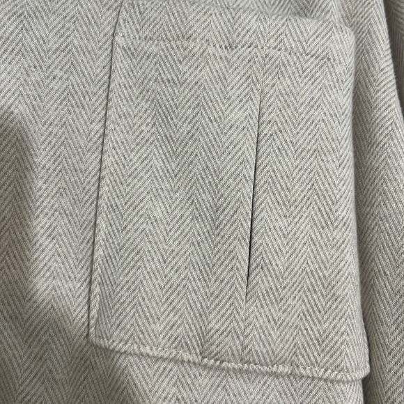 Lands End Herringbone shirt jacket - Picture 4 of 12